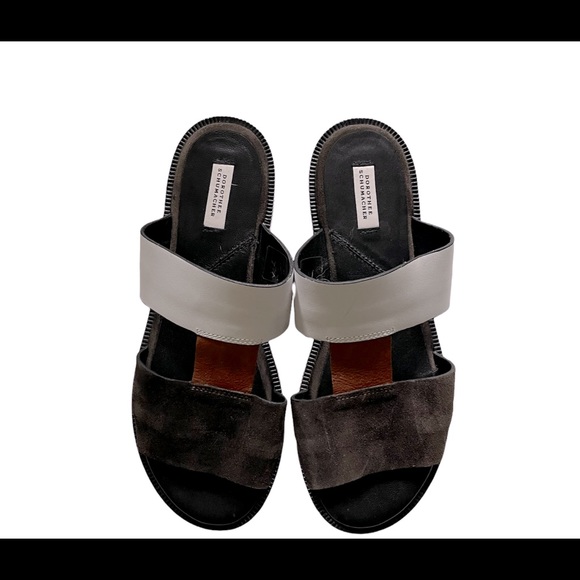 🆕 [Dorothee Schumacher] Brown and White Flat Sandals Sz: 8